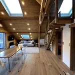 Splendide Style Classe 4 Etoiles, Terrasse Face A La Montagne شقة