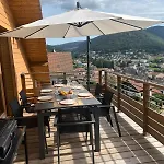 Splendide Style Classe 4 Etoiles, Terrasse Face A La Montagne لابْريسْ